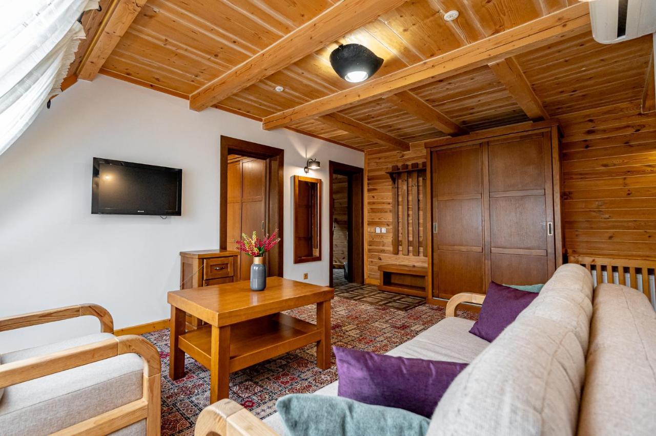 Hôtel Tatariv DeLuxe Extérieur photo