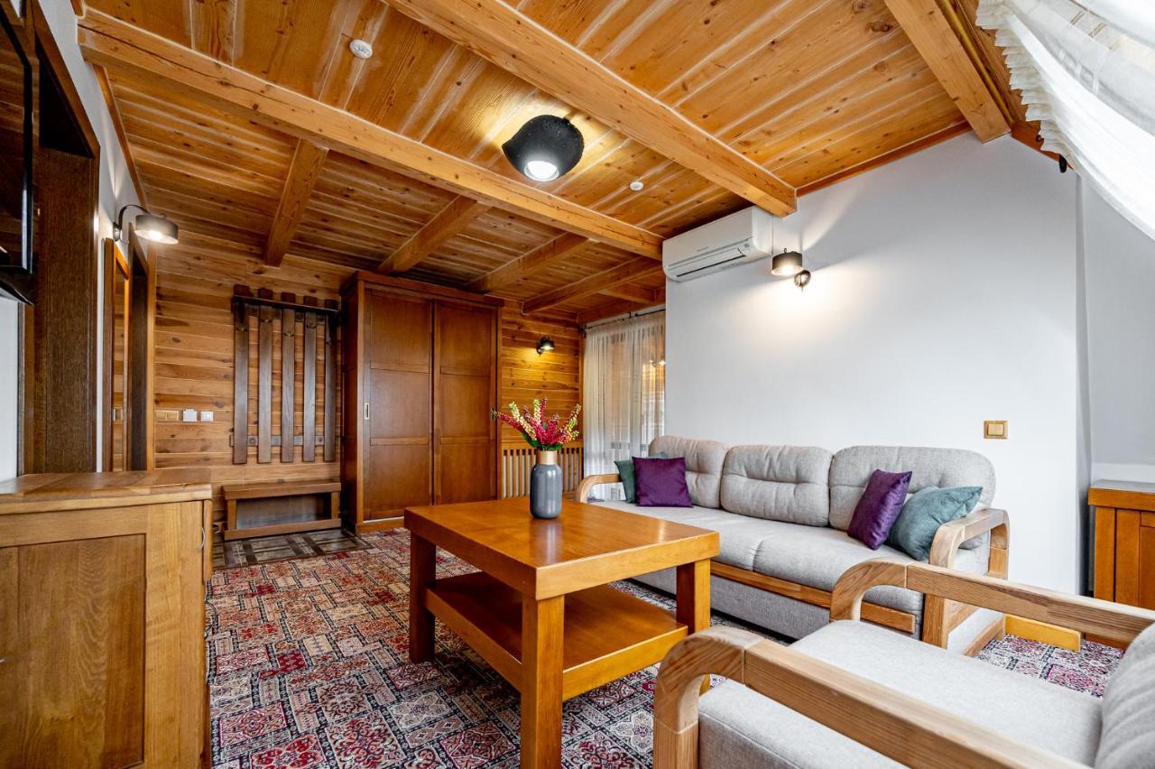 Hôtel Tatariv DeLuxe Extérieur photo