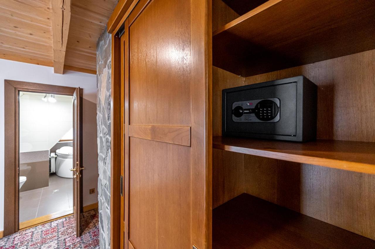 Hôtel Tatariv DeLuxe Extérieur photo